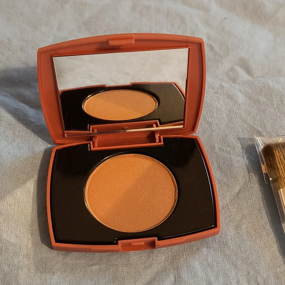 Lancome Star Bronzer - Bronze Solaire Bronzing Powder - NWOT